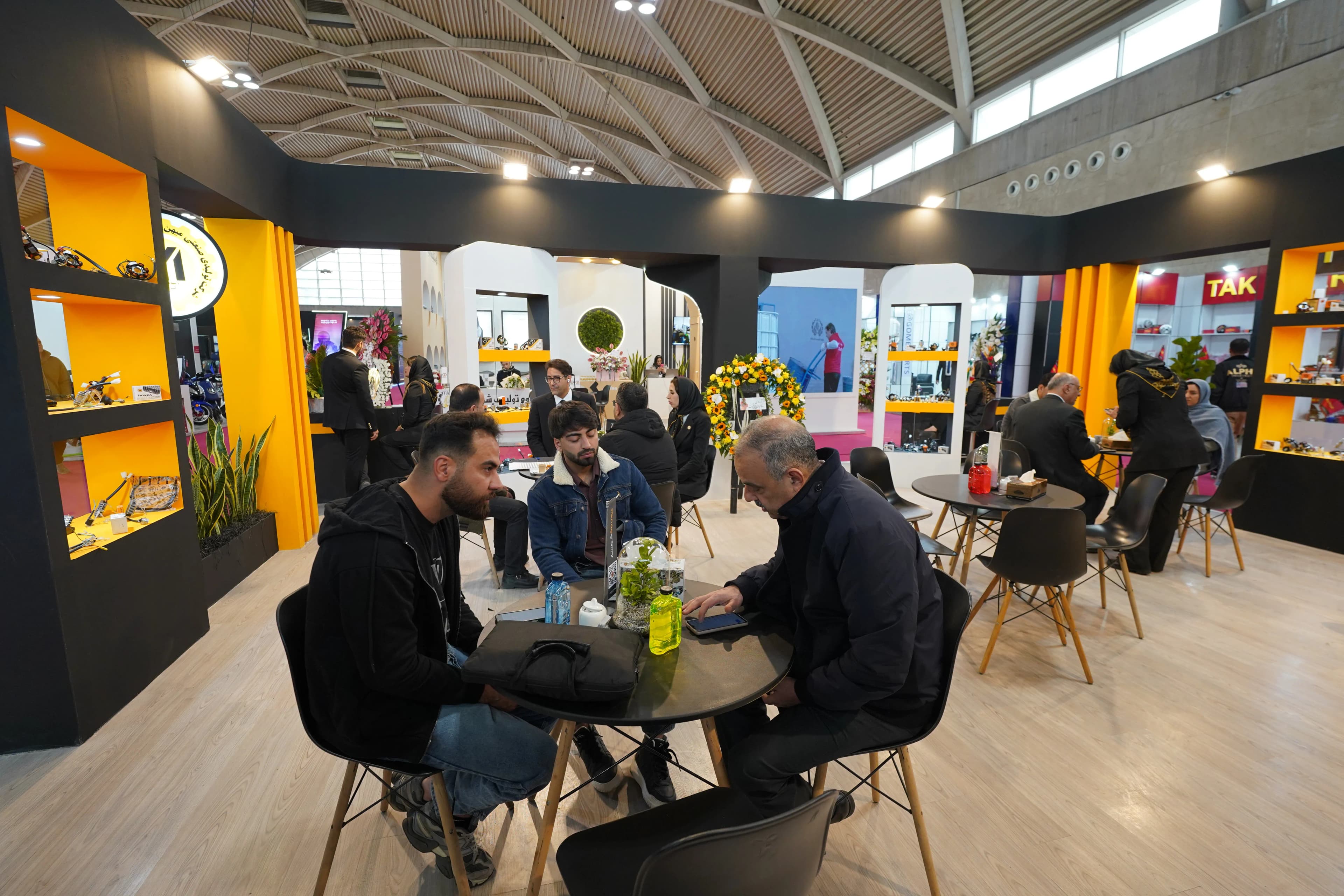 نمایشگاه سال 1403